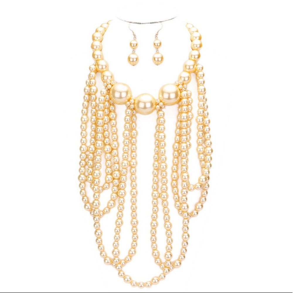 🎉Free Earrings 🎊 Luxe Cream Long Draped Pearl Statement Necklace